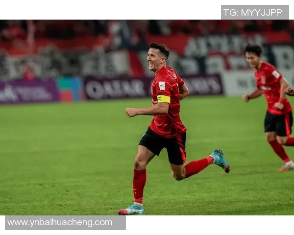 成都足球队在联赛中的速度优势与战术分析探讨