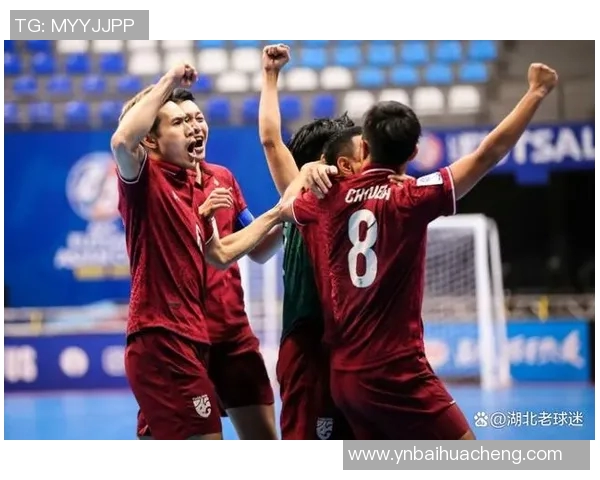 重庆足球队在世界杯预选赛中以97分领跑积分榜展现强劲实力