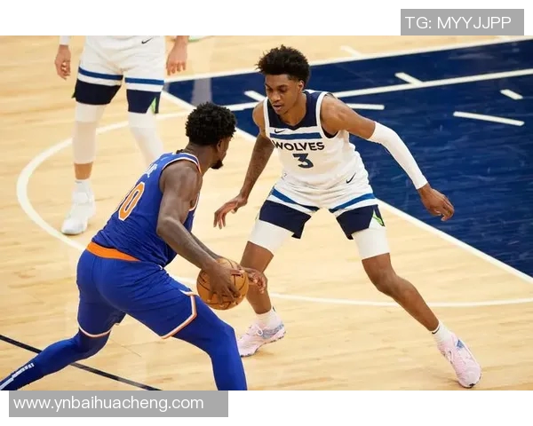 湖人对阵火箭精彩直播海豚为您带来全程赛事分析与评论 湖人对阵火箭精彩直播海豚为您带来全程赛事分析与评论