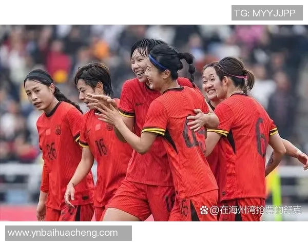 龟尾女足迎战华川队全力争胜展现女足风采与拼搏精神