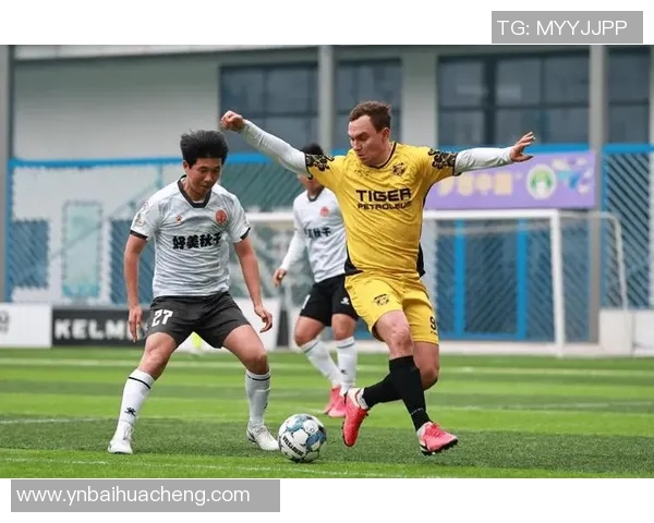 山猫队与华盛顿神秘人激战正酣谁能在这场对决中笑到最后